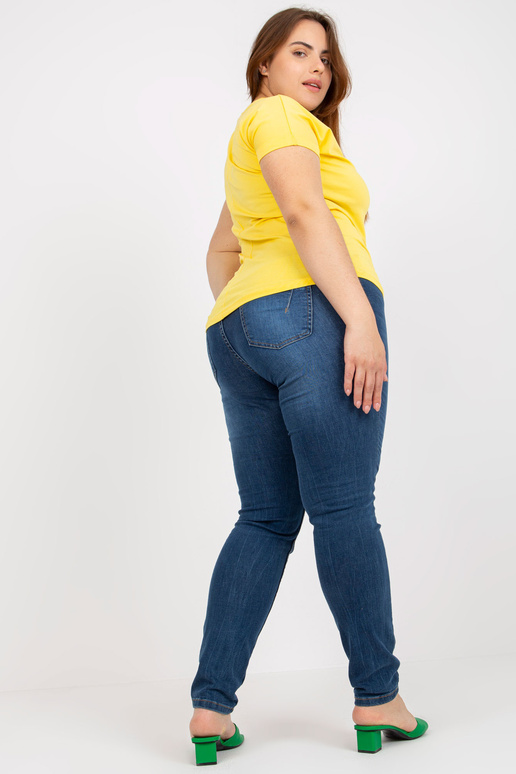 Žluté tričko plus velikosti V s... Žluté tričko plus velikosti V s...