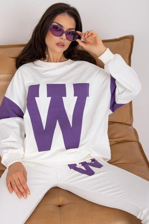 Bílá a fialová tepláková souprava s...