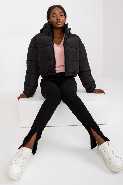 Černá krátká zimní bunda Iseline s... Černá krátká zimní bunda Iseline s...