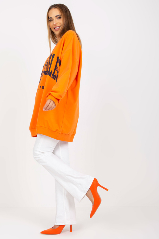 Oranžovo-námořnická mikina jedné...