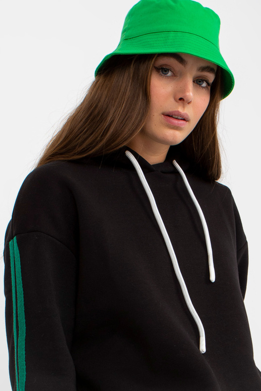 Černá mikina s kapucí a pruhy