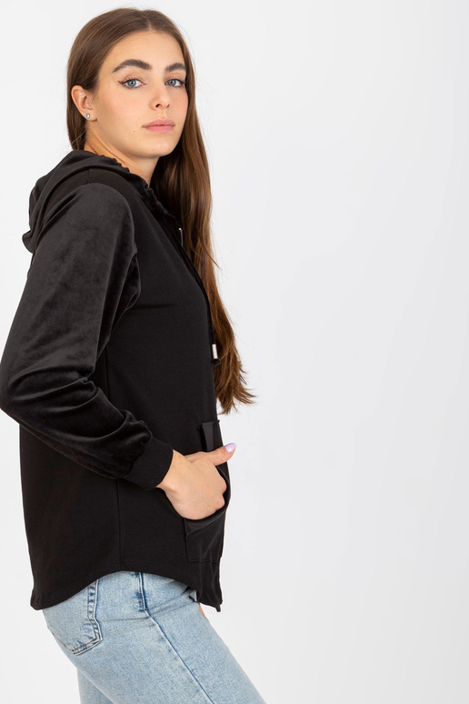 Černá bavlněná mikina s kapucí
