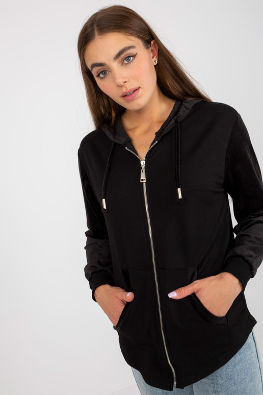 Černá bavlněná mikina s kapucí