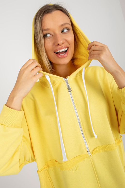 Žlutá dlouhá oversize mikina s kapucí...