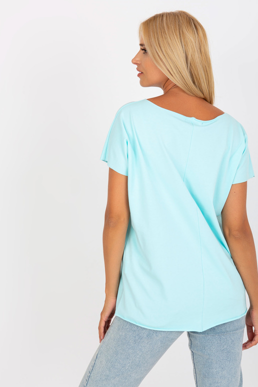 Světle modrá halenka s potiskem a... Světle modrá halenka s potiskem a...