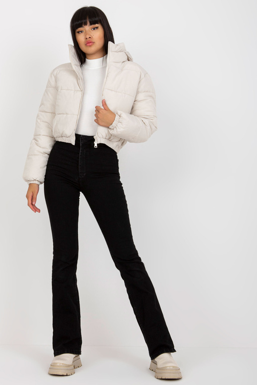 Světle béžová krátká zimní bunda s...