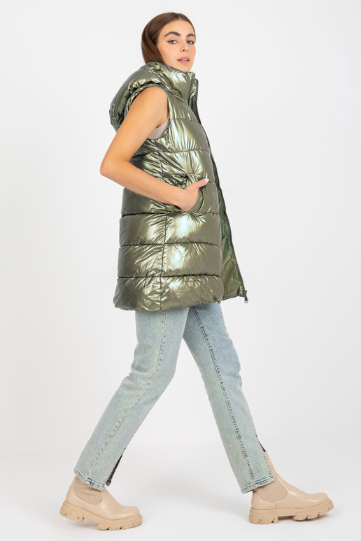 Tmavě zelená zimní vesta s kapucí Tmavě zelená zimní vesta s kapucí