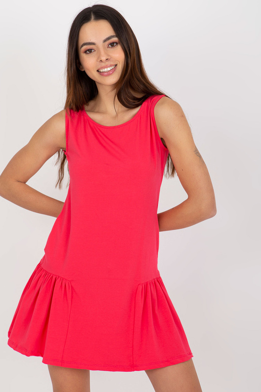 Korálové mini šaty s kulatým výstřihem Korálové mini šaty s kulatým výstřihem