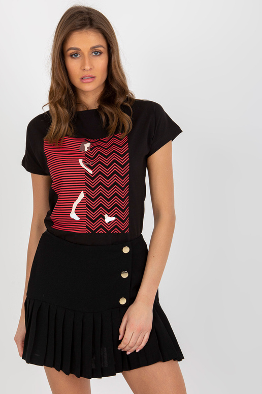 Černé bavlněné dámské tričko s potiskem Černé bavlněné dámské tričko s potiskem