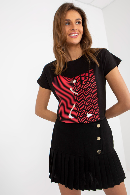 Černé bavlněné dámské tričko s potiskem Černé bavlněné dámské tričko s potiskem