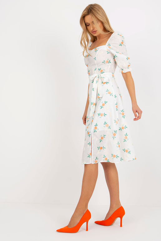 Bílé a oranžové květované midi šaty s...