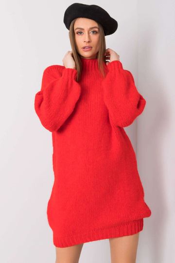 Červené volné úpletové šaty 2