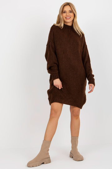 Tmavě hnědé volné pletené...