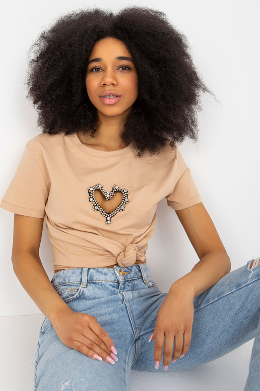 Velbloudí bavlněné tričko s aplikací... Velbloudí bavlněné tričko s aplikací...