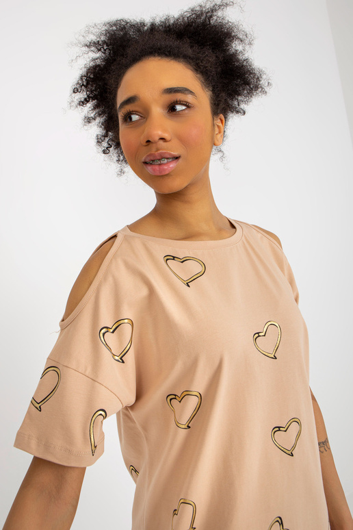 Halenka z velbloudí bavlny s výřezy... Halenka z velbloudí bavlny s výřezy...