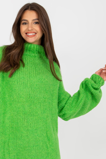 Světle zelené pletené šaty...