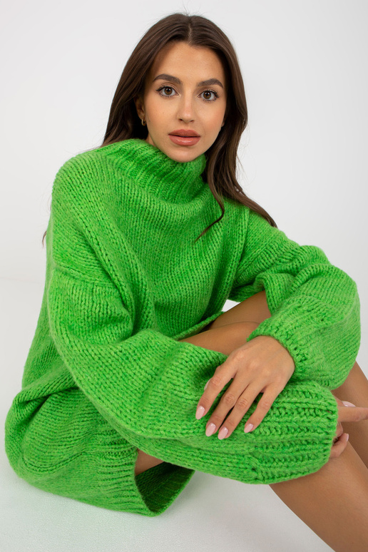 Světle zelené pletené šaty s dlouhým...