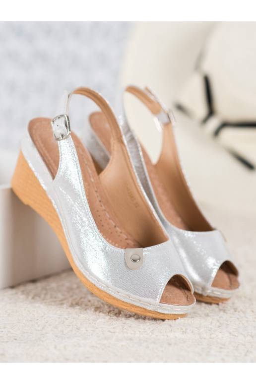 Sädelevad platvormiga sandaalid Sädelevad platvormiga sandaalid