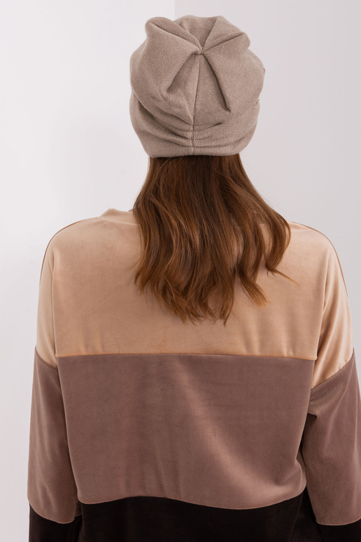 Čepice-AT-CZ-2329,79-tmavě béžová