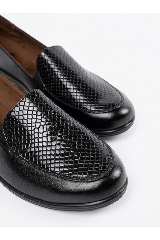 Dámské tenisky z fakturą skóry węża Dámské tenisky z fakturą skóry węża