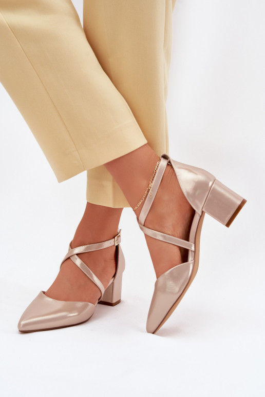 Obuv s podpatky z ekologické kůže Sergio Leone SK830 zlaté barvy Obuv s podpatky z ekologické kůže Sergio Leone SK830 zlaté barvy