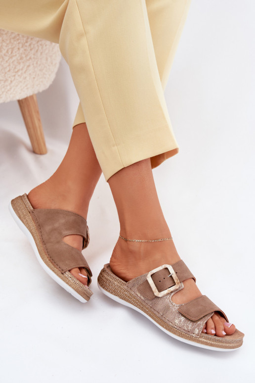 Dámské pantofle s přezkami I s lepeným zapínánímem INBLU MK000013 hnědá