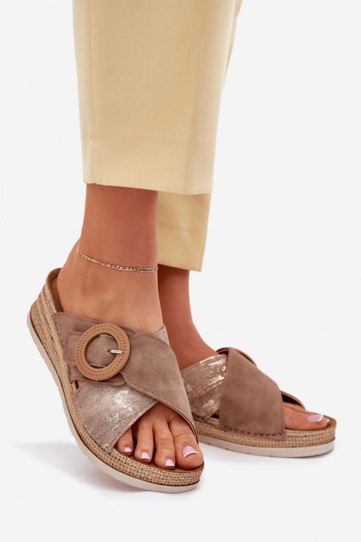 Dámské pantofle  zdobené s přezkami Inblu RV000012 hnědá