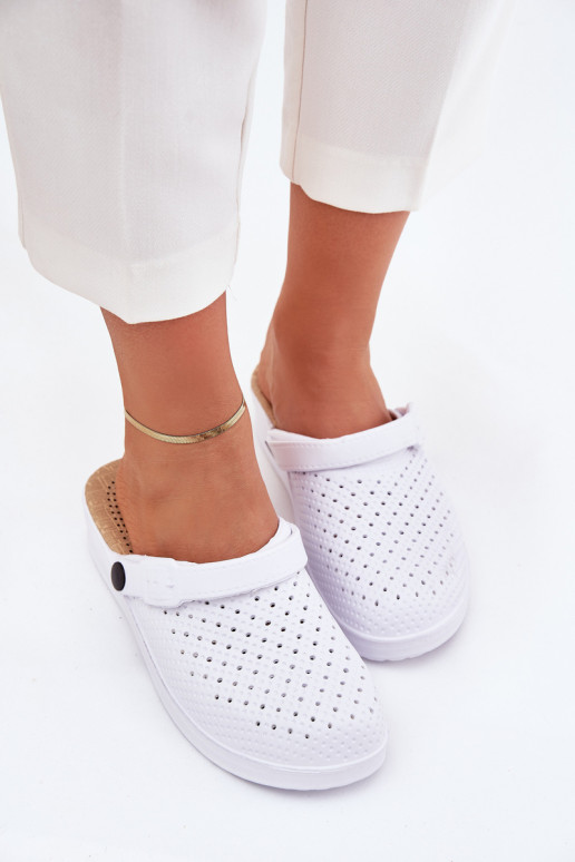  Pantofle   bílé Faylina