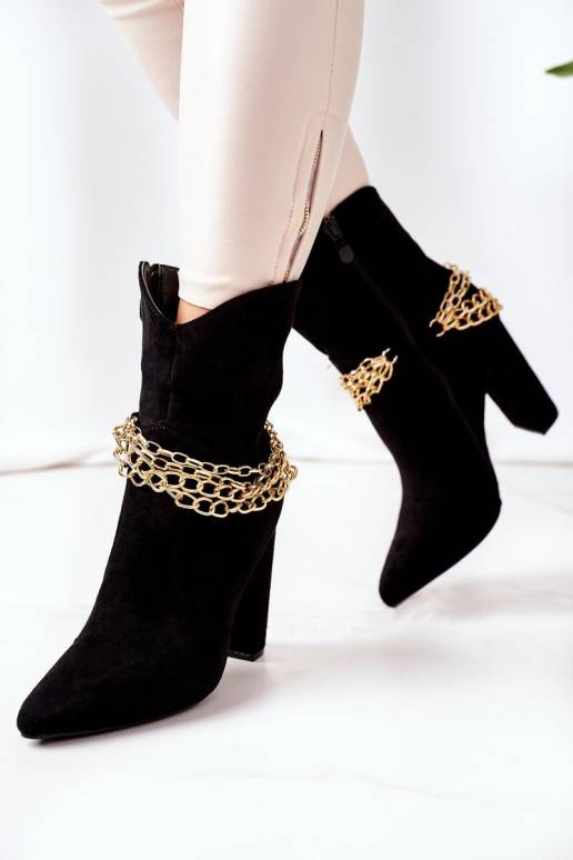 Voodriga naiste poolsaapad kõrge... Voodriga naiste poolsaapad kõrge...