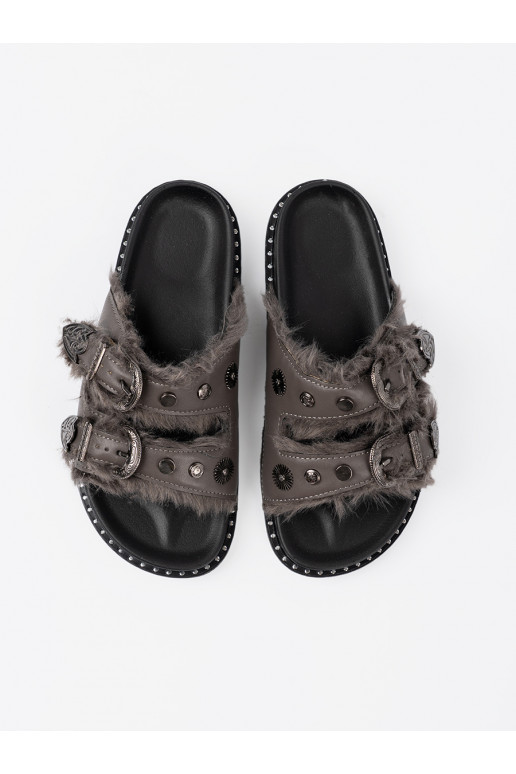 šedá Pantofle s kožešinou i ćwiekami šedá Pantofle s kožešinou i ćwiekami