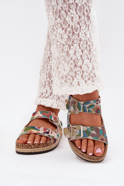  Dámské pantofle s platformou s přezkami Lee Cooper LCW-25-35-3480L různé barvy