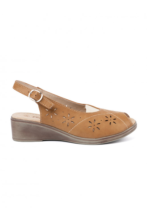 karamelová barva  sandály  karamelová barva  sandály