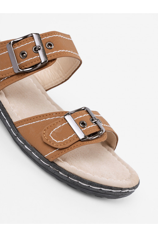 hnědá Pantofle  ze mi klamrami hnědá Pantofle  ze mi klamrami