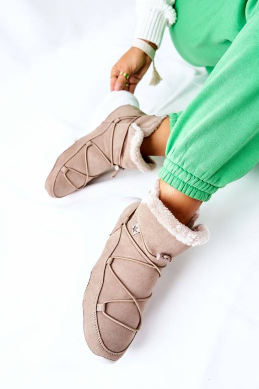 Nööpidega lumesaapad voodriga beeži... Nööpidega lumesaapad voodriga beeži...