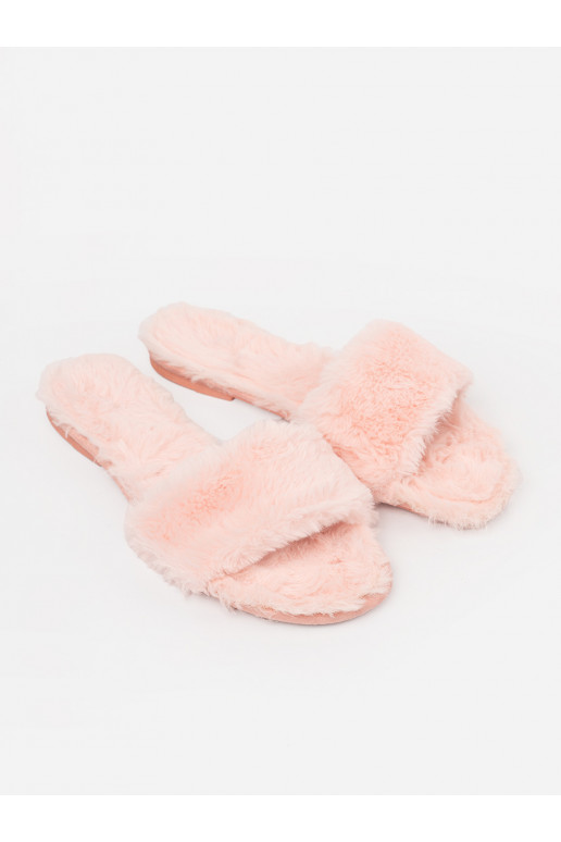 Pantofle s kožešinou  Pantofle s kožešinou