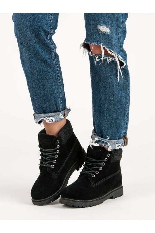 Mustad saapad naturaalsest BAT_37211B Mustad saapad naturaalsest BAT_37211B