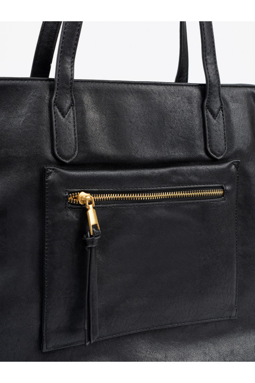 černá kabelka ze mi elementami