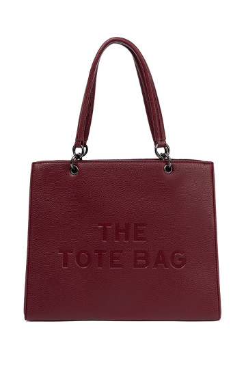 vínová kabelka typu tote z tłoczonym napisem