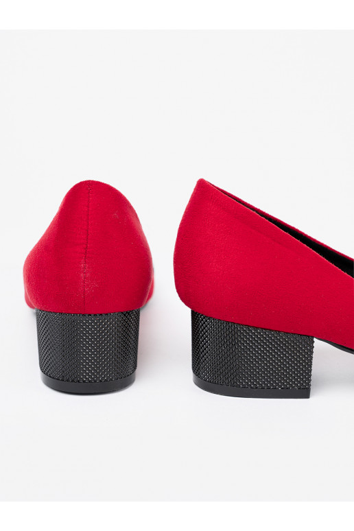 červené vysoké podpatky s mašlí i lakierowanym noskiem červené vysoké podpatky s mašlí i lakierowanym noskiem