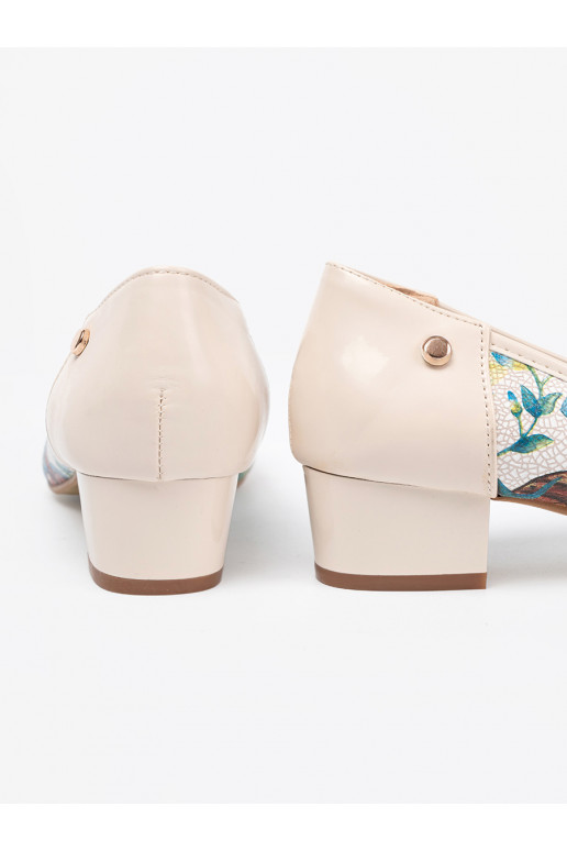 Boty na vysokém podpatku z egzotycznym wzorem Boty na vysokém podpatku z egzotycznym wzorem