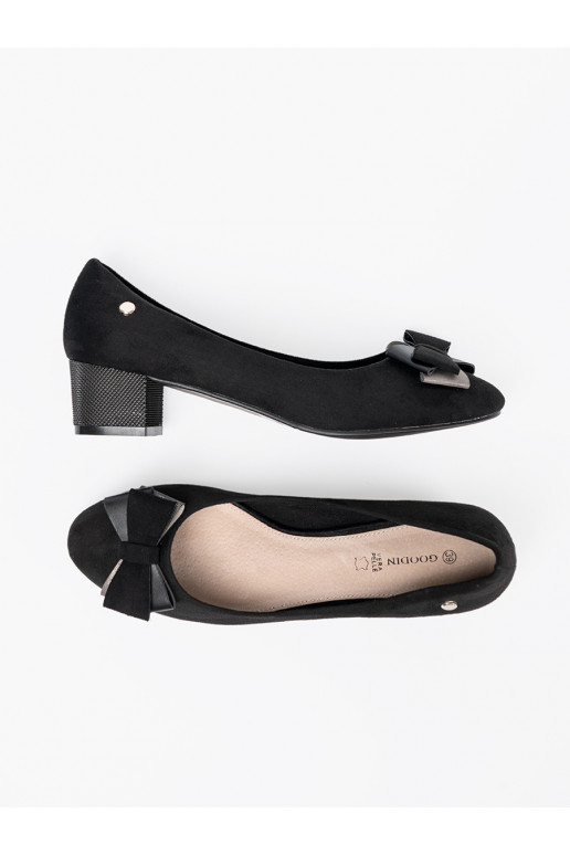 Černé vysoké podpatky s mašlí na podpatku Černé vysoké podpatky s mašlí na podpatku