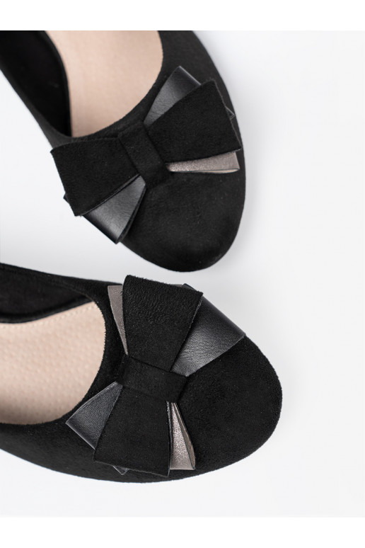 Černé vysoké podpatky s mašlí na podpatku Černé vysoké podpatky s mašlí na podpatku