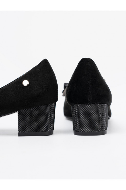 Černé vysoké podpatky s mašlí na podpatku Černé vysoké podpatky s mašlí na podpatku