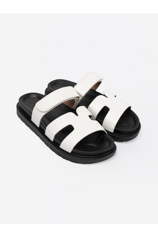 Komfortowe bílé Pantofle s platformou Komfortowe bílé Pantofle s platformou