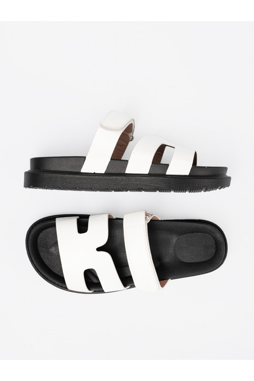 Komfortowe bílé Pantofle s platformou Komfortowe bílé Pantofle s platformou