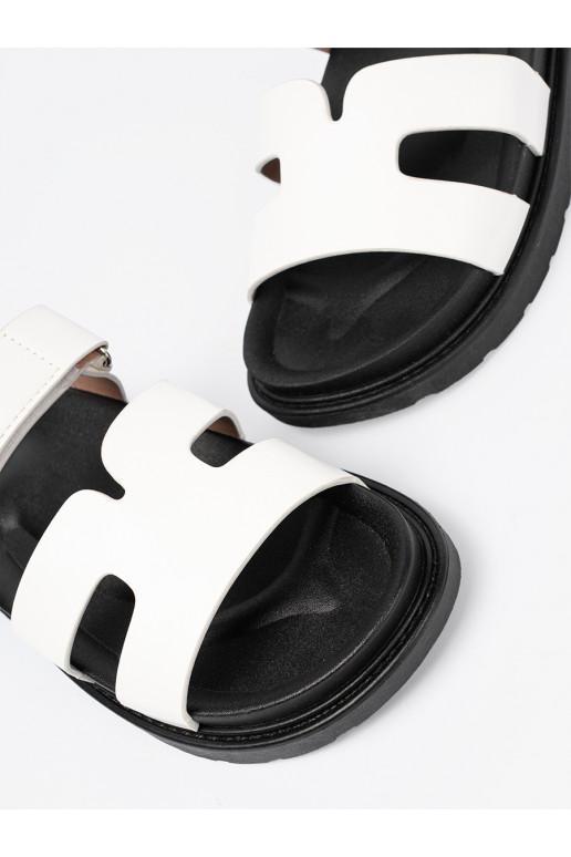 Komfortowe bílé Pantofle s platformou Komfortowe bílé Pantofle s platformou