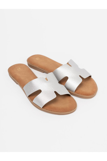 stříbrné barvy Pantofle  z wycięciami 2