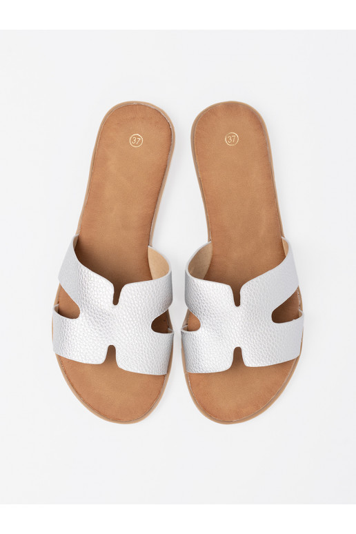 stříbrné barvy Pantofle  z wycięciami stříbrné barvy Pantofle  z wycięciami