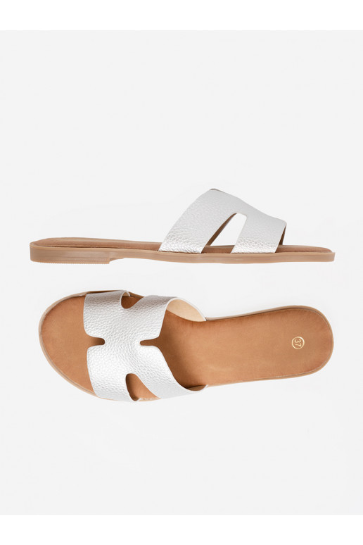 stříbrné barvy Pantofle  z wycięciami stříbrné barvy Pantofle  z wycięciami