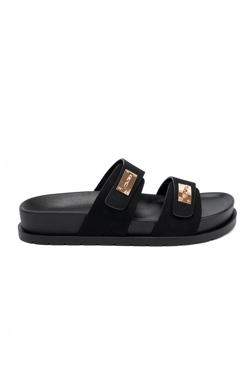 Pantofle s platformou ze mi detalami Pantofle s platformou ze mi detalami